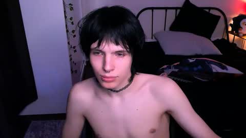 timi_moon online show from October 28, 2025, 3:32 am