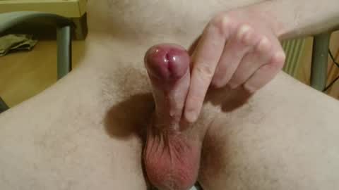 Snapshot of timide93 chatting on March 27, 2026, 5:56 pm jeune coquin online show from March 27, 2026, 5:56 pm