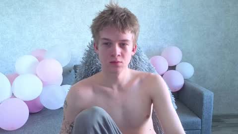 Snapshot of timmy7topcut chatting on April 9, 2026, 6:19 am Timmy online show from April 9, 2026, 6:19 am