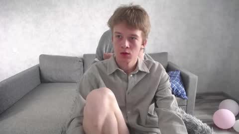 Snapshot of timmy7topcut chatting on April 17, 2026, 9:01 am Timmy online show from April 17, 2026, 9:01 am