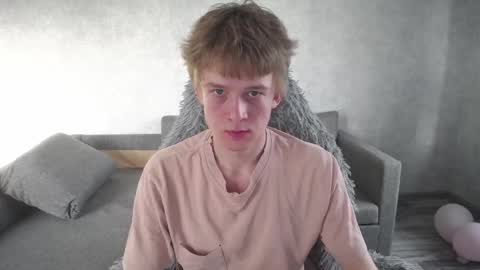 Snapshot of timmy7topcut chatting on April 26, 2026, 12:25 pm Timmy online show from April 26, 2026, 12:25 pm