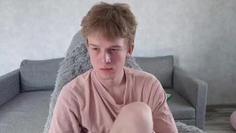 Snapshot of timmy7topcut chatting on April 27, 2026, 8:45 am Timmy online show from April 27, 2026, 8:45 am