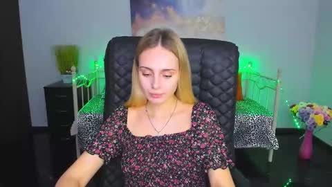 Tina online show from November 6, 2025, 1:56 pm