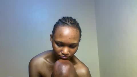 Tina online show from November 24, 2025, 2:06 pm