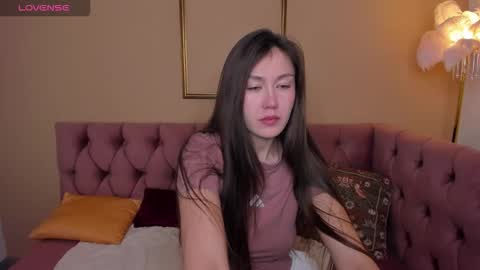 Tina  online show from January 7, 2026, 1:41 am