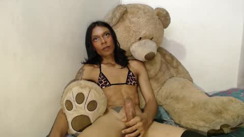 tinaa_williams online show from February 12, 2025, 10:26 pm