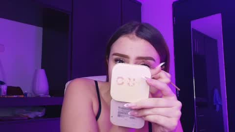 Tina  online show from May 1, 2026, 11:53 pm