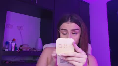 Tina  online show from June 14, 2026, 1:58 am