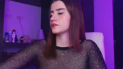 Tina  online show from June 14, 2026, 2:24 am