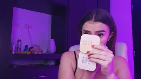 Tina  online show from June 19, 2026, 12:59 am