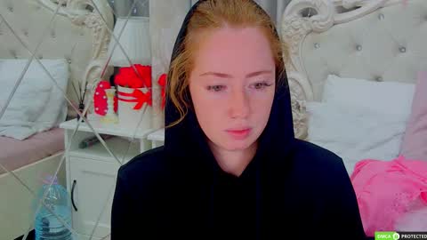 Snapshot of tinabrook chatting on September 9, 2025, 4:23 am Tina online show from September 9, 2025, 4:23 am
