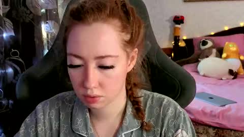 Snapshot of tinabrook chatting on February 20, 2026, 4:31 am Tina online show from February 20, 2026, 4:31 am