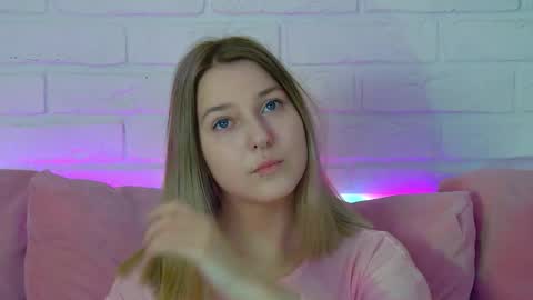 TinaBurton online show from March 23, 2026, 4:11 pm