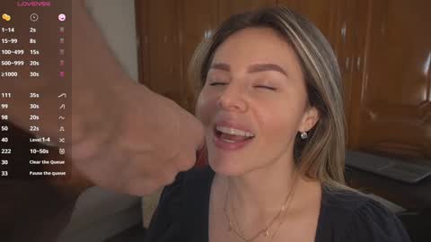 tinacb online show from December 12, 2024, 1:39 pm