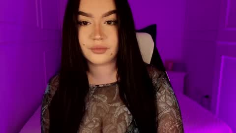 hi im curvy babyface girlie Tina online show from May 7, 2026, 3:28 pm