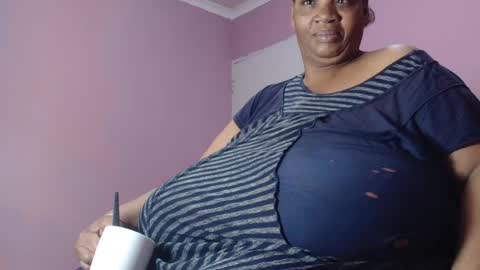 tinagiant online show from July 25, 2026, 10:13 am