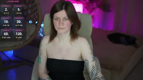 TinaMelt online show from May 5, 2026, 7:00 pm