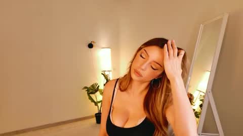 Tina online show from May 9, 2026, 1:38 pm