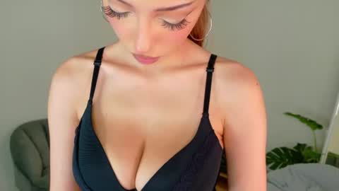 Tina online show from July 28, 2026, 2:13 pm