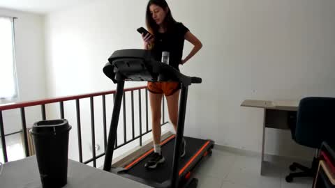 Snapshot of tinaricci chatting on December 7, 2024, 6:15 pm Tina online show from December 7, 2024, 6:15 pm