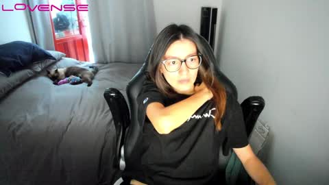 Snapshot of tinaricci chatting on January 7, 2025, 6:24 pm Tina online show from January 7, 2025, 6:24 pm