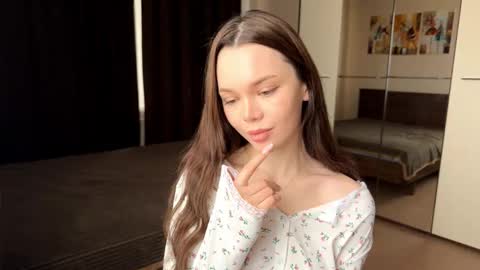 Tina online show from March 6, 2026, 7:05 am