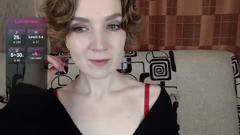 Snapshot of tinawincee chatting on February 14, 2026, 5:04 am Tina online show from February 14, 2026, 5:04 am