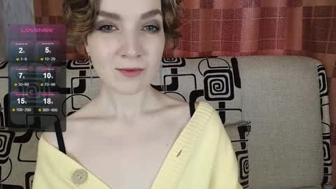 Snapshot of tinawincee chatting on March 7, 2026, 5:15 am Tina online show from March 7, 2026, 5:15 am