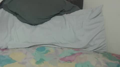 Snapshot of tinaxxxpetite chatting on October 21, 2025, 5:46 pm Tina online show from October 21, 2025, 5:46 pm