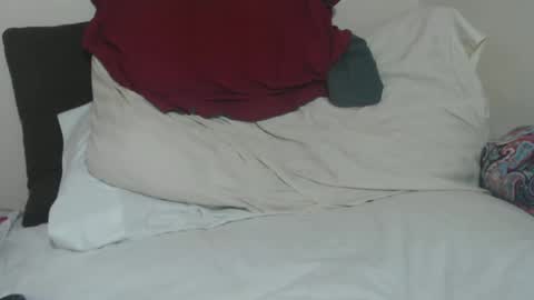 Snapshot of tinaxxxpetitexoxo chatting on October 4, 2025, 2:15 pm Tina online show from October 4, 2025, 2:15 pm