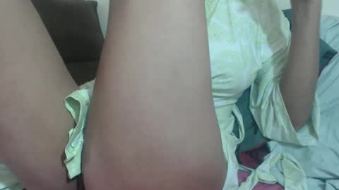 Snapshot of tinaxxxpetitexoxo chatting on October 13, 2025, 2:39 pm Tina online show from October 13, 2025, 2:39 pm