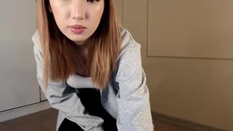 Snapshot of tinki_winkii chatting on September 26, 2025, 4:05 am Tina online show from September 26, 2025, 4:05 am