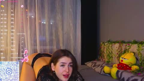 Molly online show from December 21, 2025, 3:41 pm