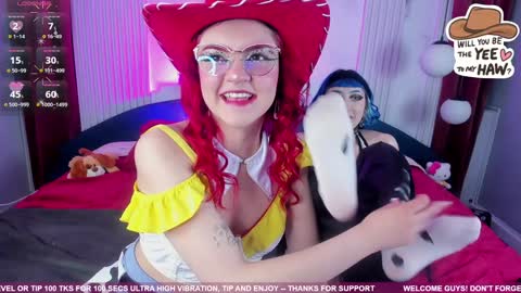 Emmy  blue berry1 online show from December 13, 2024, 11:50 pm