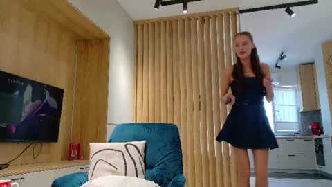 Anne online show from June 19, 2026, 10:52 am