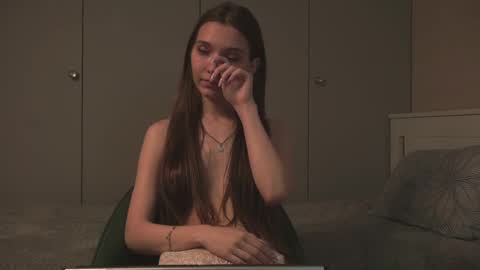Sofia online show from February 17, 2025, 1:25 am