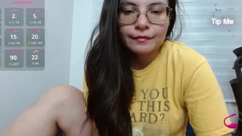 Tiny Caroline online show from April 19, 2026, 4:56 am