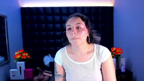 Snapshot of tiny_love_ chatting on June 8, 2026, 4:13 am tiny online show from June 8, 2026, 4:13 am