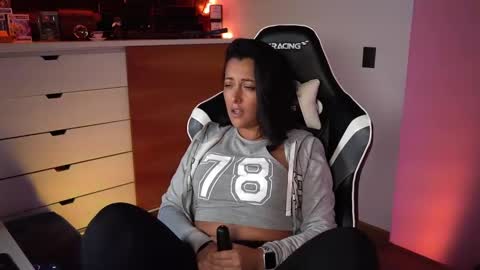 Ana Molly online show from January 9, 2025, 4:41 am