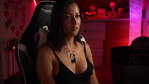 Ana Molly online show from February 6, 2025, 4:10 am