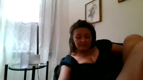 Snapshot of tinyassbossymilf chatting on September 19, 2025, 9:00 am tinyassbossymilf online show from September 19, 2025, 9:00 am