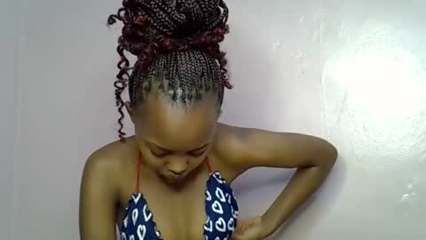 Snapshot of tinybarbie_ chatting on September 22, 2025, 6:15 am Barbie  online show from September 22, 2025, 6:15 am