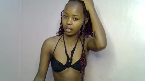 Snapshot of tinybarbie_ chatting on October 4, 2025, 12:14 pm Barbie  online show from October 4, 2025, 12:14 pm