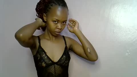 Snapshot of tinybarbie_ chatting on October 5, 2025, 3:54 pm Barbie  online show from October 5, 2025, 3:54 pm