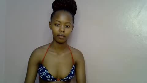 Snapshot of tinybarbie_ chatting on October 20, 2025, 6:08 pm Barbie  online show from October 20, 2025, 6:08 pm
