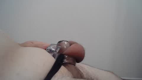 tinyd46 online show from October 3, 2025, 11:24 pm