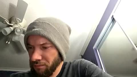 tinyguynicecock online show from March 27, 2026, 9:42 am