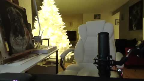 Snapshot of tinykylie chatting on January 15, 2025, 12:51 am stage Kylie Sinner brand CLITBAIT online show from January 15, 2025, 12:51 am