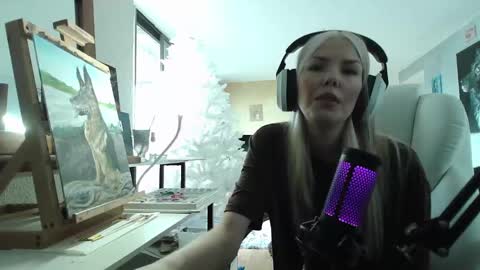 Snapshot of tinykylie chatting on January 15, 2025, 5:26 pm stage Kylie Sinner brand CLITBAIT online show from January 15, 2025, 5:26 pm