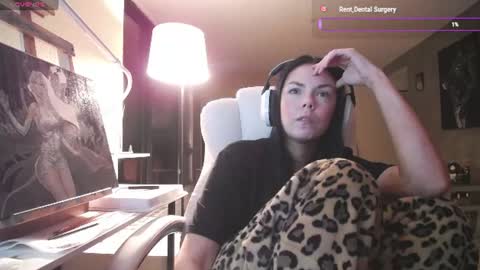stage Kylie Sinner  brand CLITBAIT online show from June 27, 2026, 6:07 am